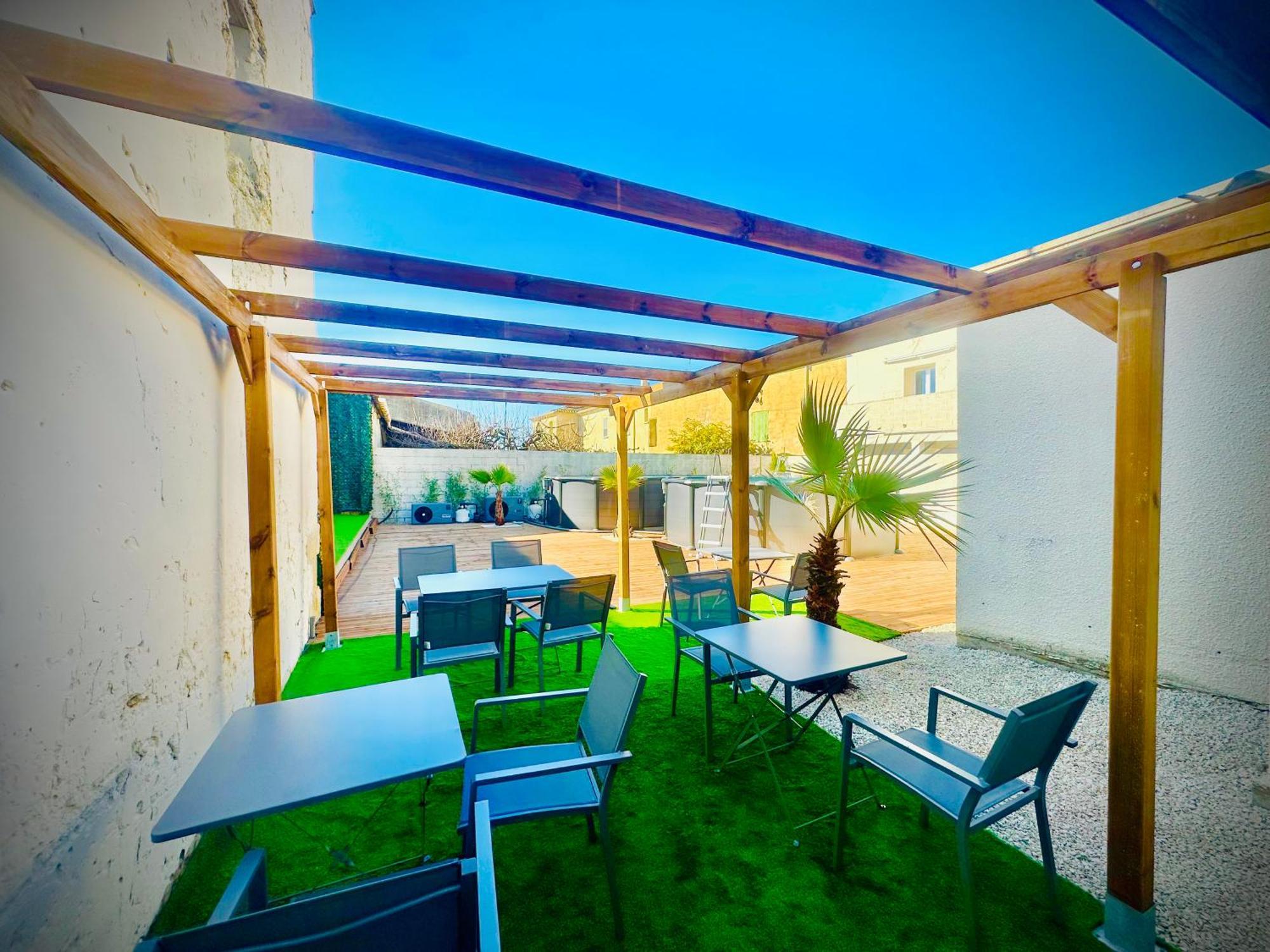 Les Appartements Du Mas - Emeraude Aigues-Mortes Exterior photo