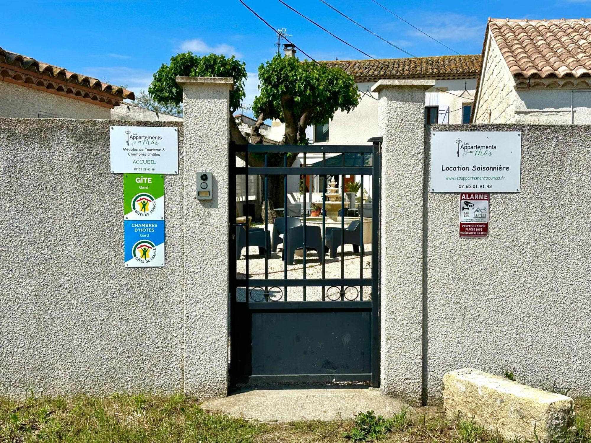 Les Appartements Du Mas - Emeraude Aigues-Mortes Exterior photo