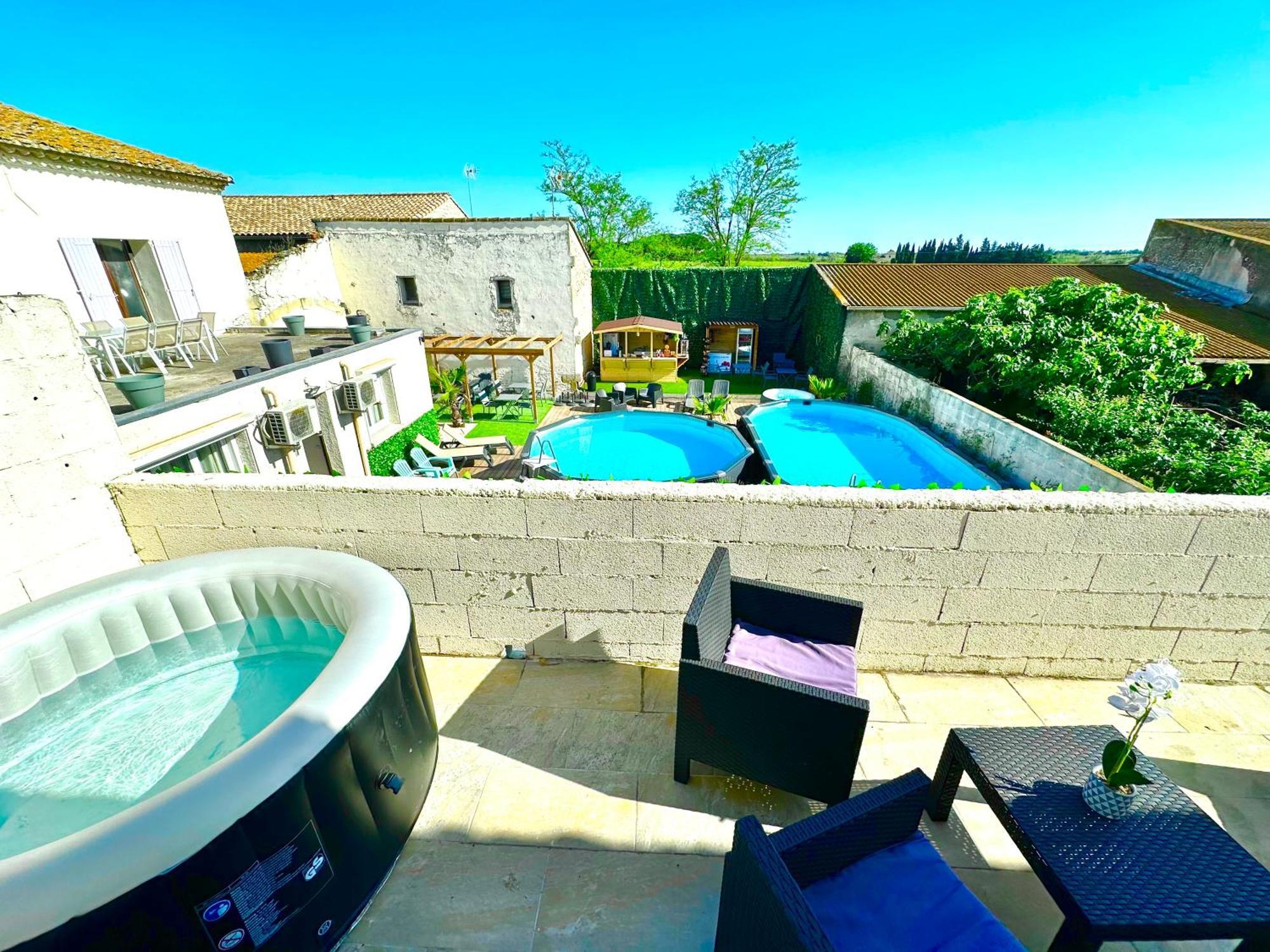 Les Appartements Du Mas - Emeraude Aigues-Mortes Exterior photo